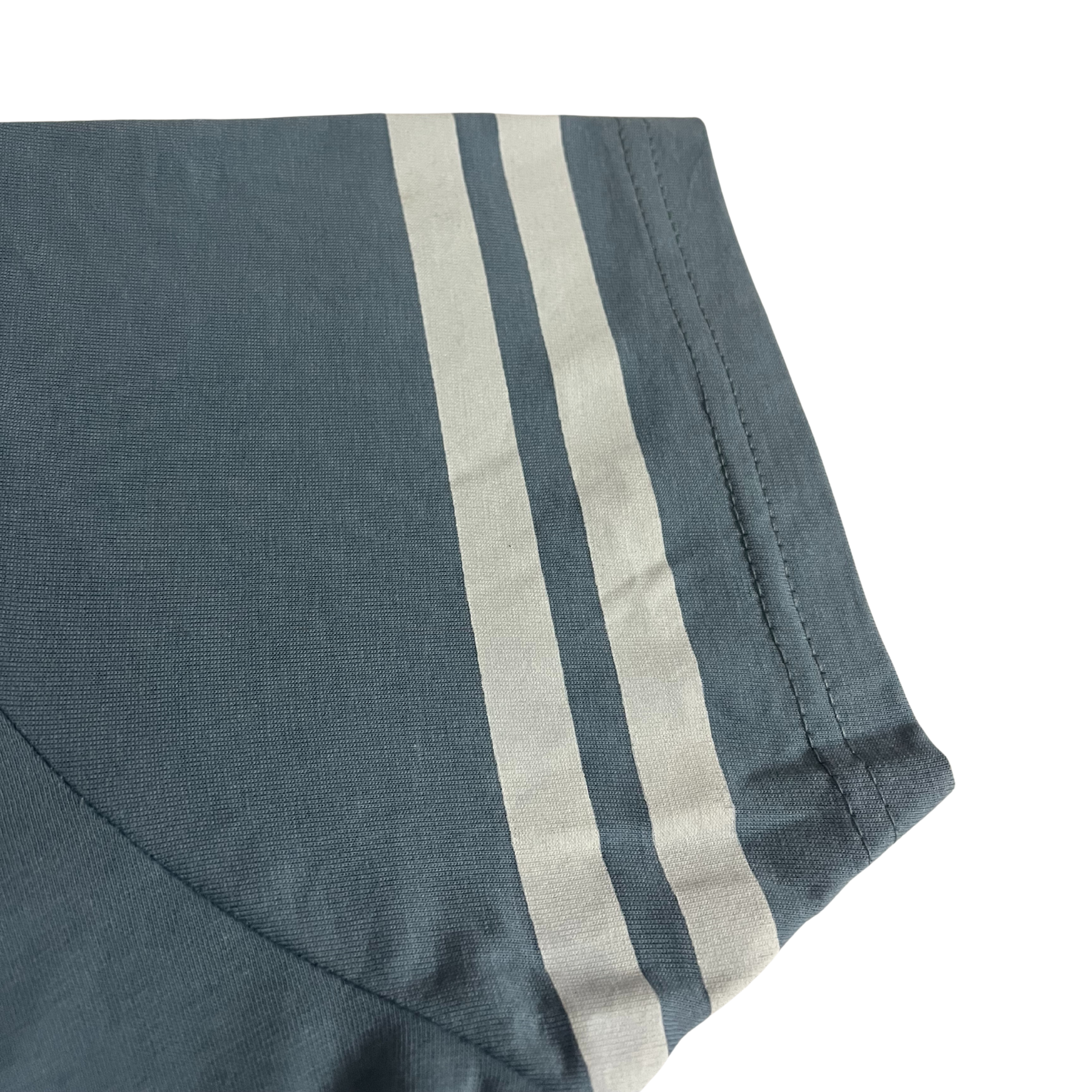 Harvard 1636 t-shirt